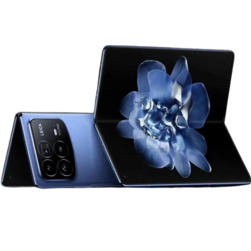 Xiaomi MIX Fold 4 back and front view