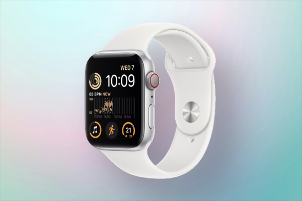 Apple Watch SE 2nd Gen with aluminum case, a budget-friendly option.