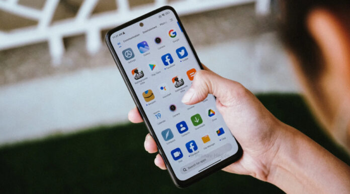 Smartphones Are Quietly Replacing Everyday Gadgets