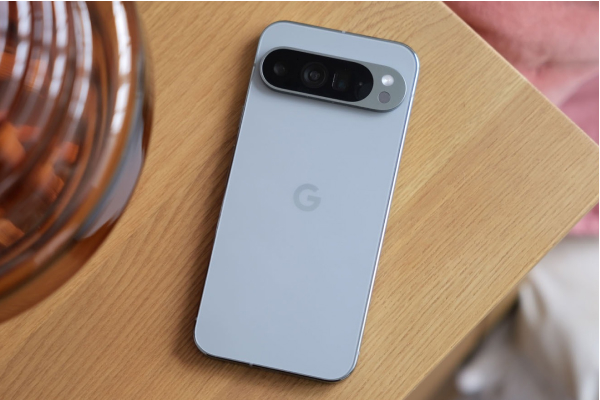 Google Pixel 9 Pro XL using AI video enhancement in low light.