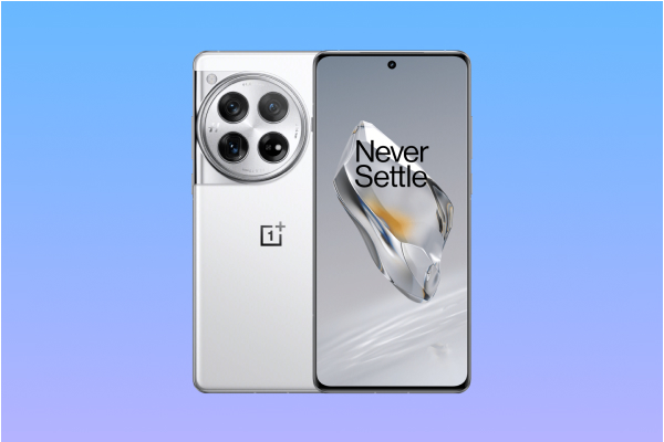 Snapdragon 8 Gen 3, Hasselblad cameras, and advanced cooling with long battery life offer a true flagship experience under $1000.