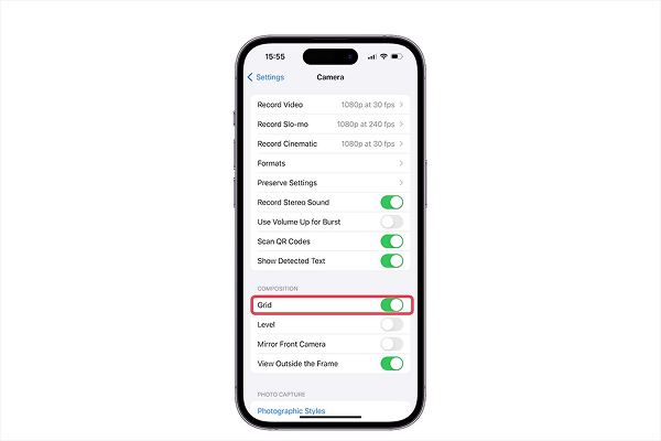 iPhone camera grid lines enabled to improve photo composition using the rule of thirds.