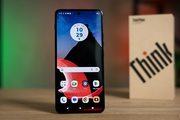 High-pixel-density Retina display with ultra-sharp and crisp visuals