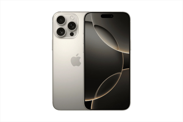 iPhone 16 Pro Max capturing clear night photos in low light