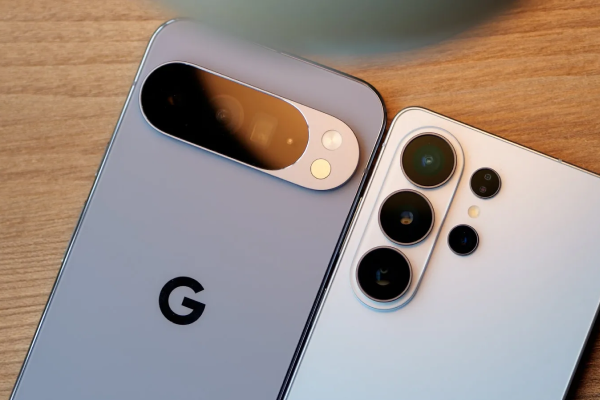 Samsung offers dramatic shots, Pixel keeps colors realistic